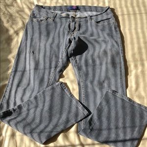 Levi’s Tilted 594 jeans